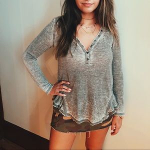 💫3 for $30 | Melrose & Market Distressed Shirt